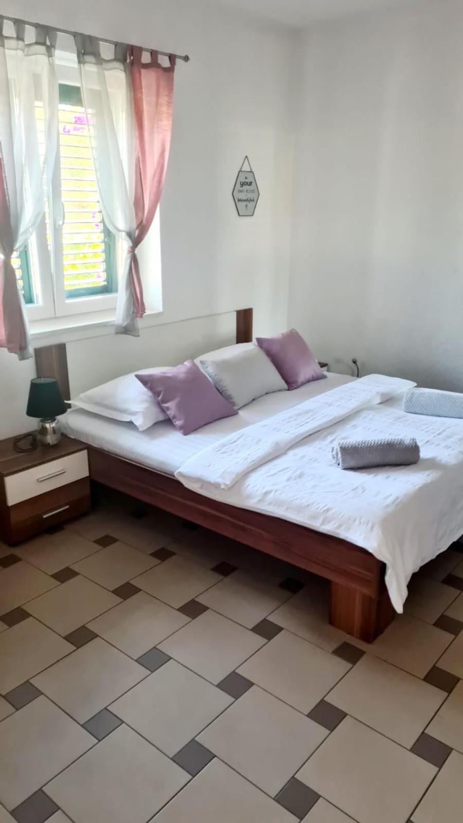 Afrika Makarska