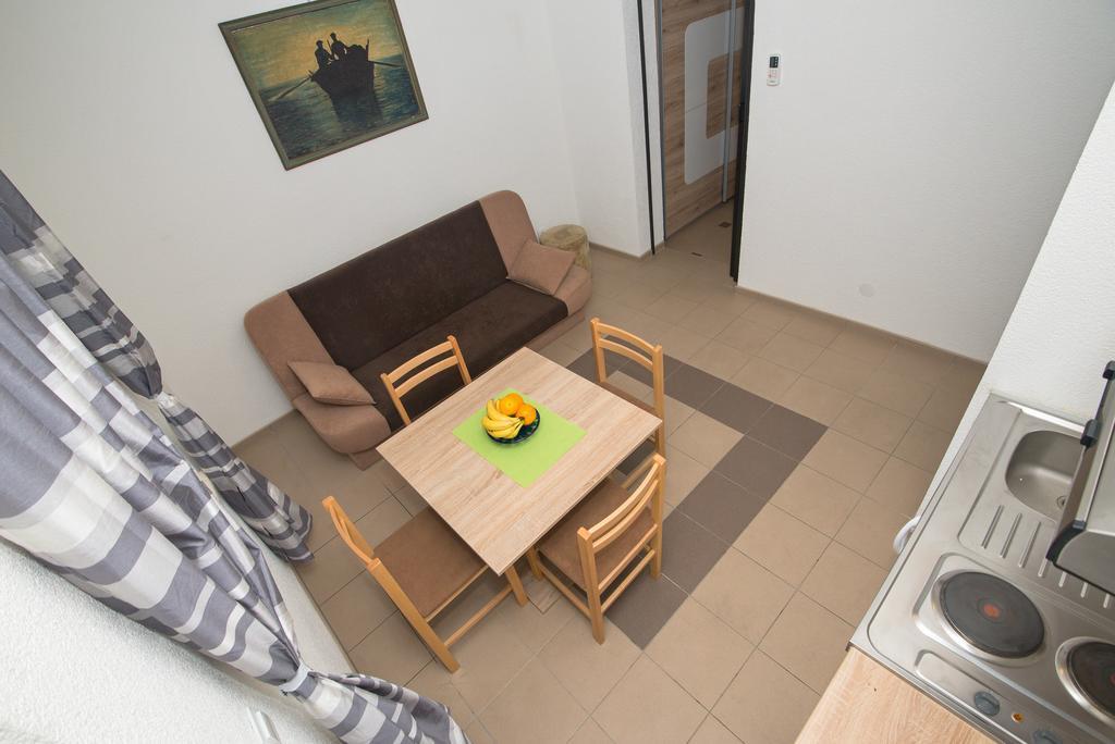 Afrika Apartment Makarska